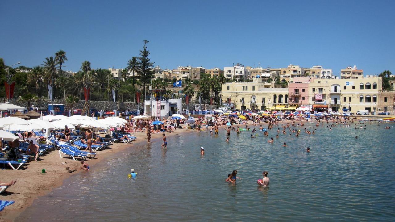 Deluxe Apartment Steps To St George'S Bay Saint Julian's Екстер'єр фото